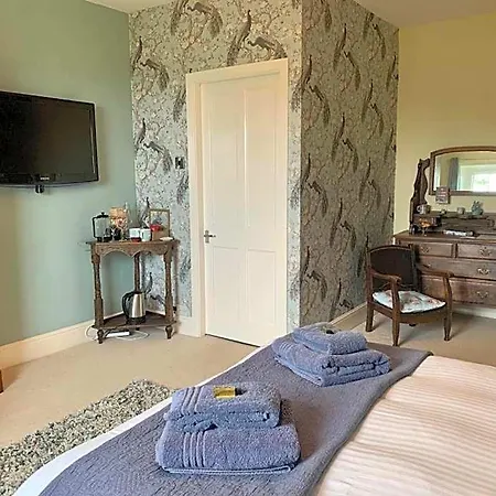 Gingerfield Farm 4*
