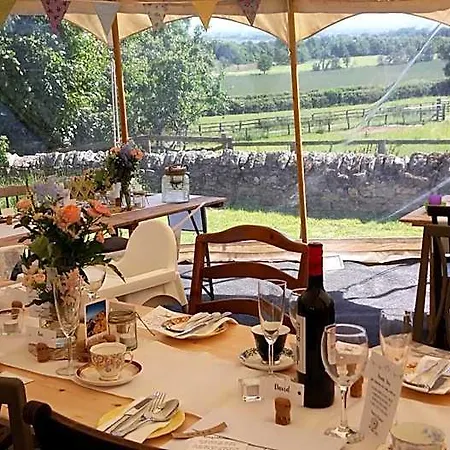 Alojamento de Acomodação e Pequeno-almoço Gingerfield Farm 4*