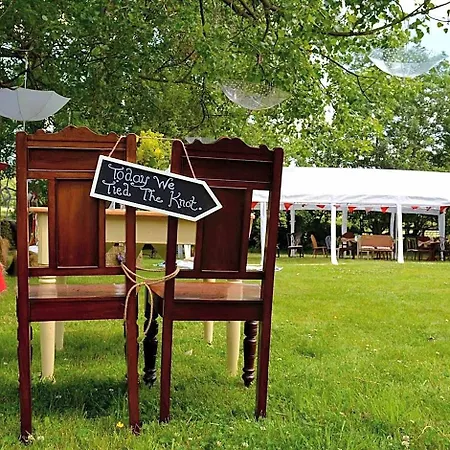 Alojamento de Acomodação e Pequeno-almoço Gingerfield Farm 4*